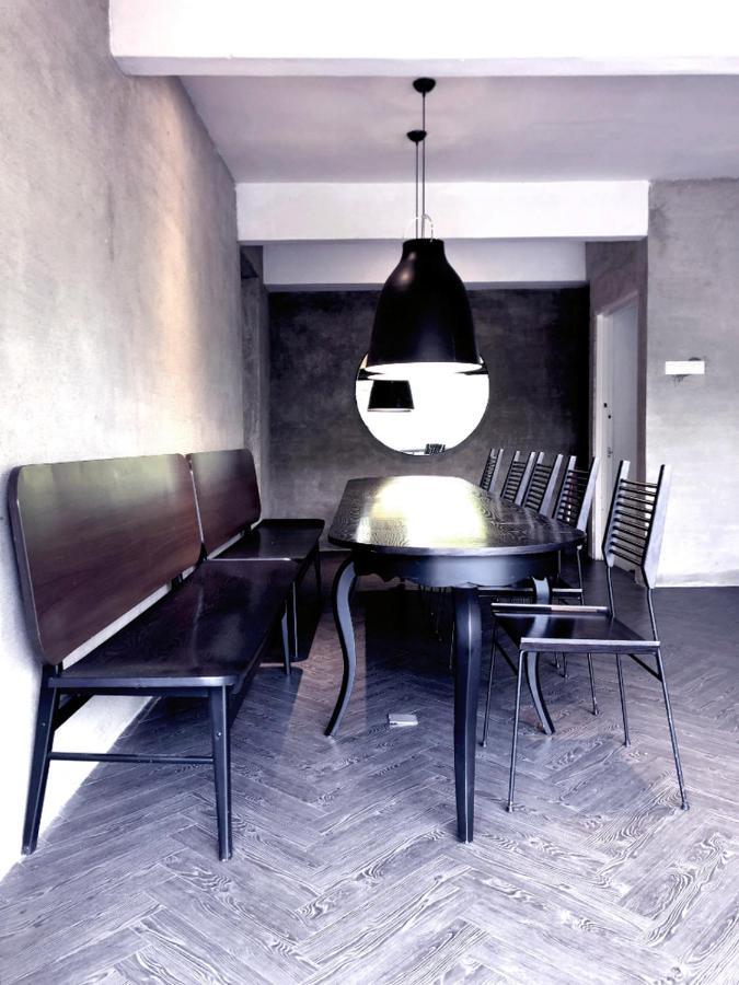 80 Colonie Fraser's Hill Apartment